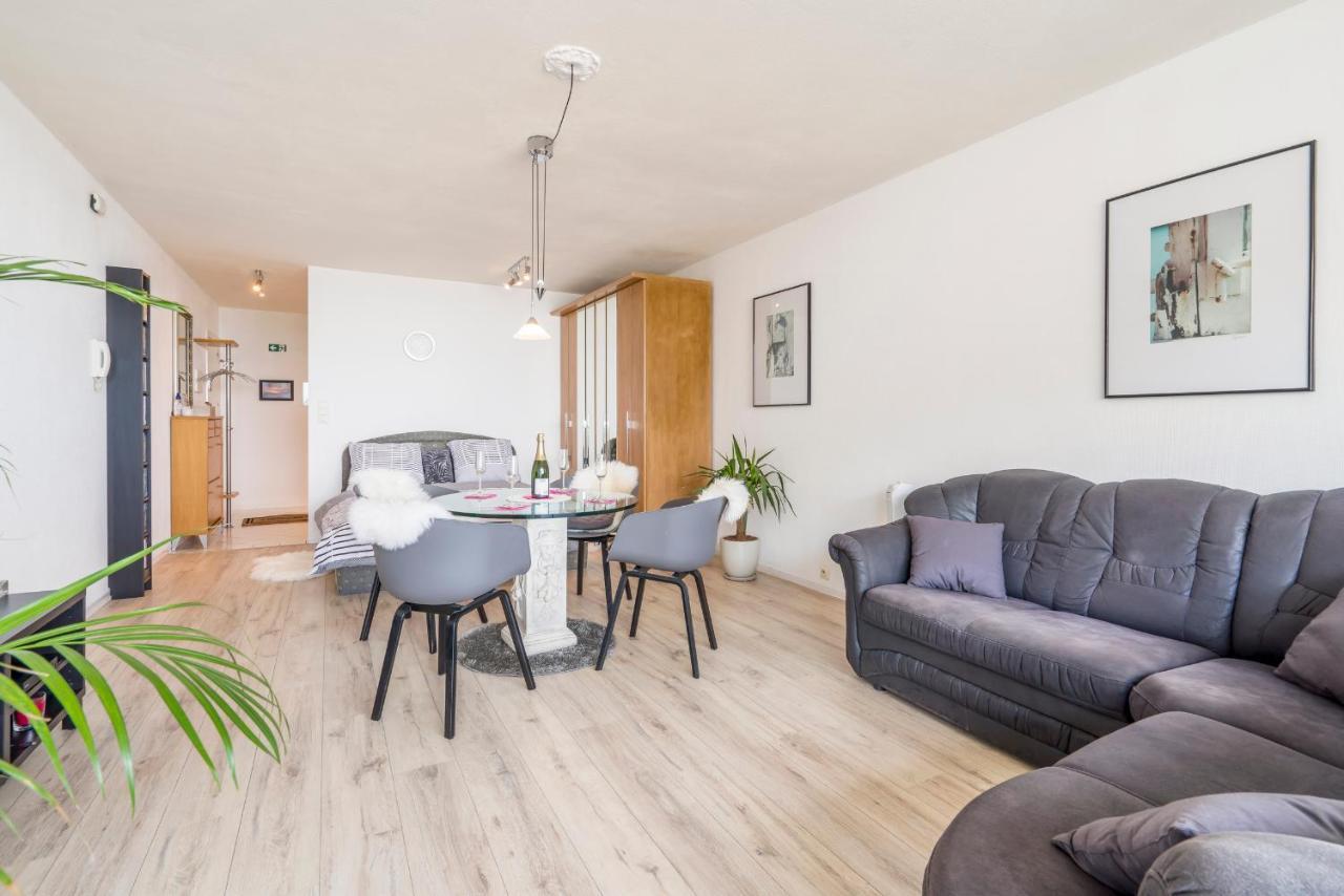Luxueuze Vakantiestudio Met Zeezicht En Terras In Oostende 외부 사진