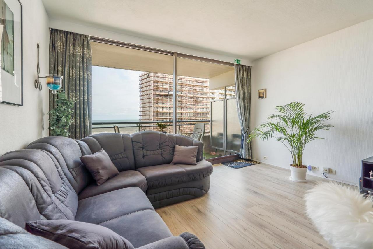 Luxueuze Vakantiestudio Met Zeezicht En Terras In Oostende 외부 사진